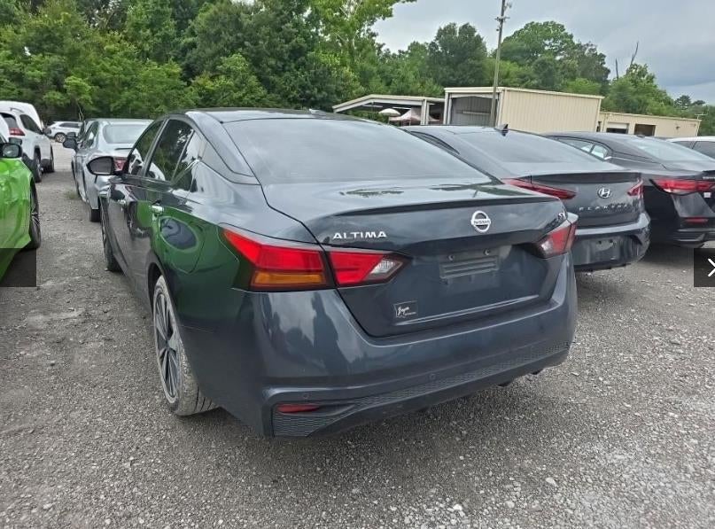 2022 Nissan Altima 2.5 SV