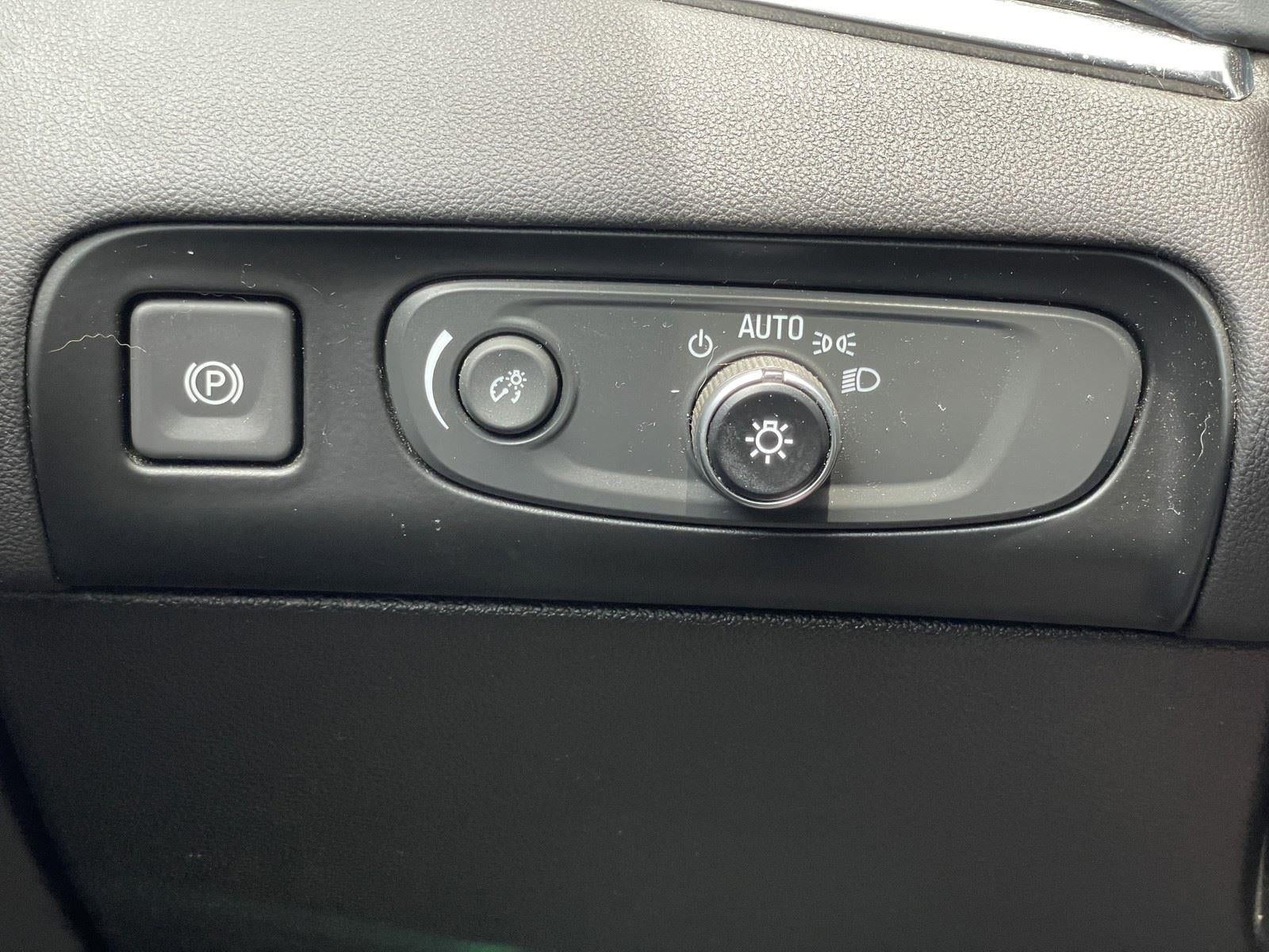 2021 Buick Enclave Essence