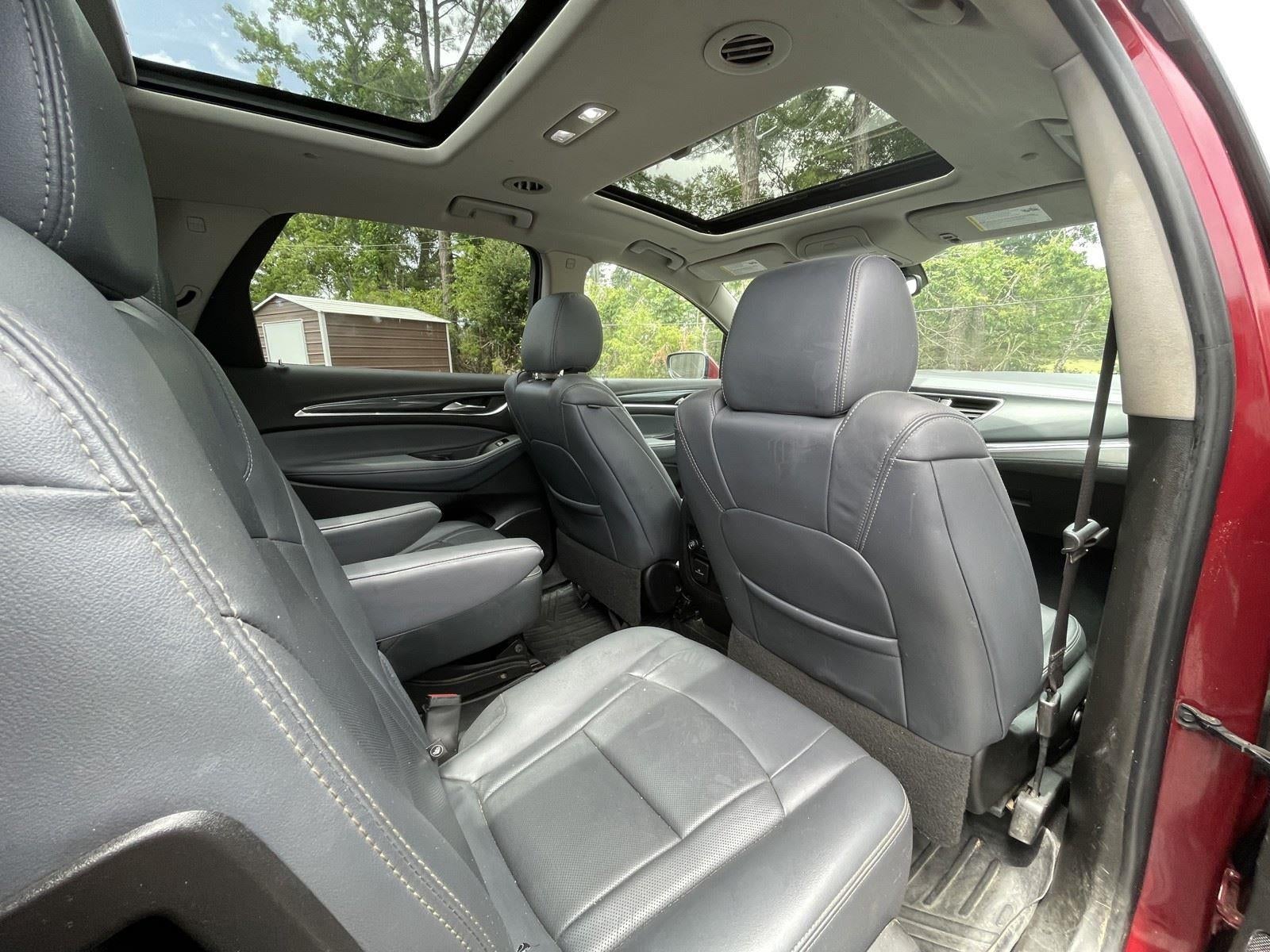 2021 Buick Enclave Essence