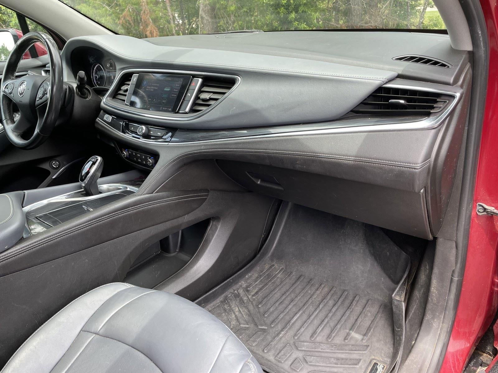 2021 Buick Enclave Essence