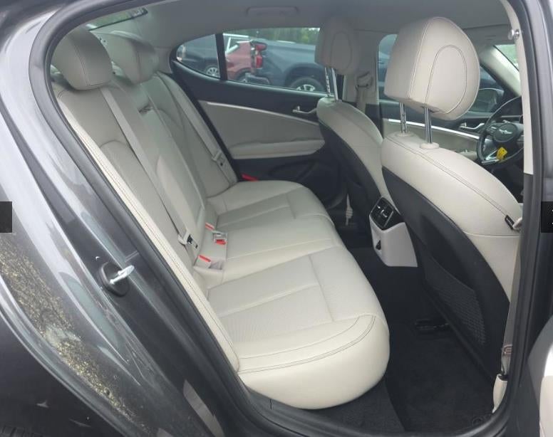 2020 Genesis G70 2.0T