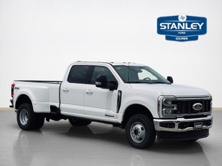 2026 Ford Super Duty F-350® XLT