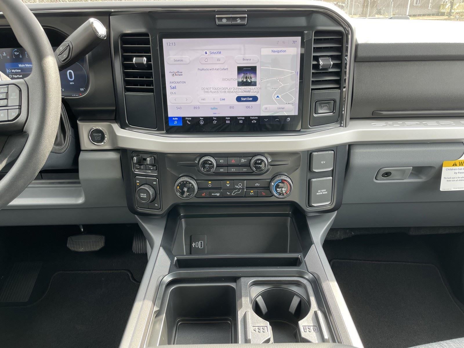 2026 Ford Super Duty F-350® XLT