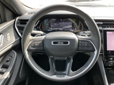 2022 Jeep Grand Cherokee 4xe Trailhawk