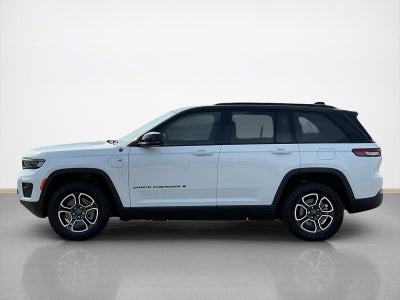 2022 Jeep Grand Cherokee 4xe Trailhawk