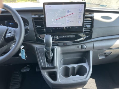 2025 Ford Transit Passenger Wagon XLT