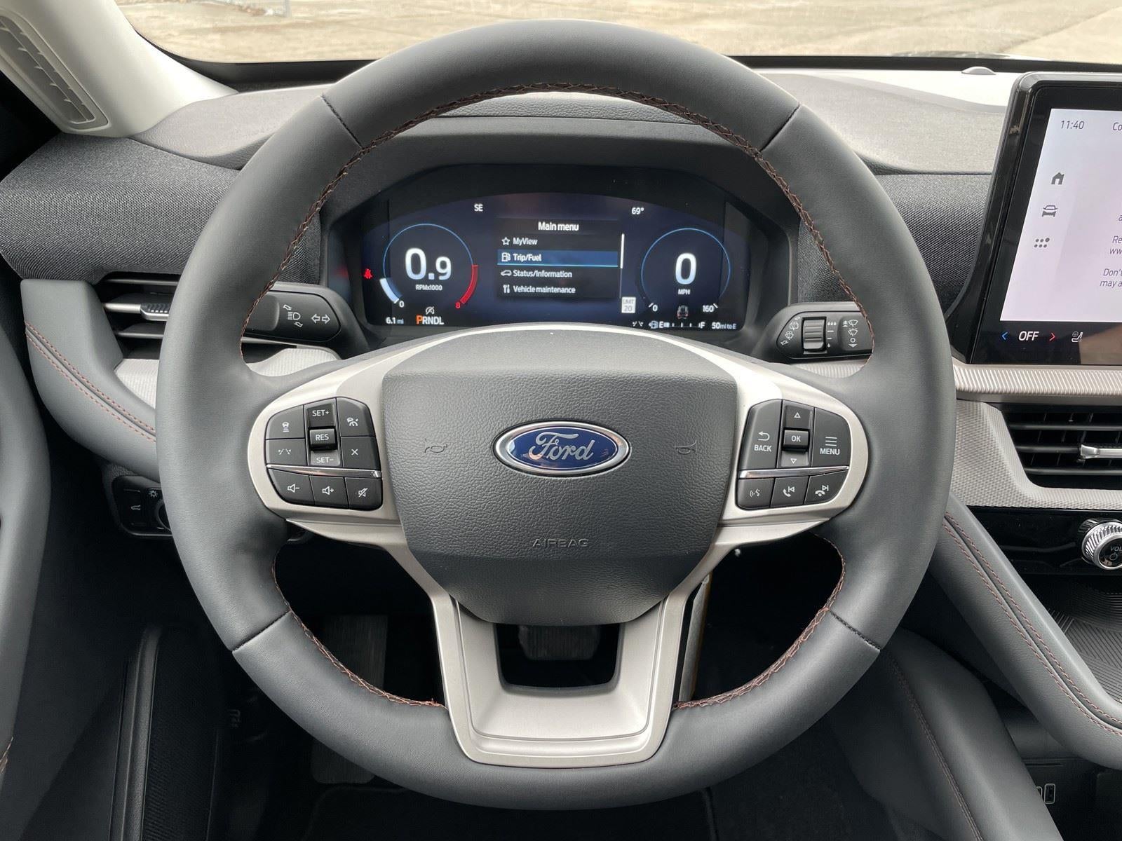 2026 Ford Explorer Active (100A)