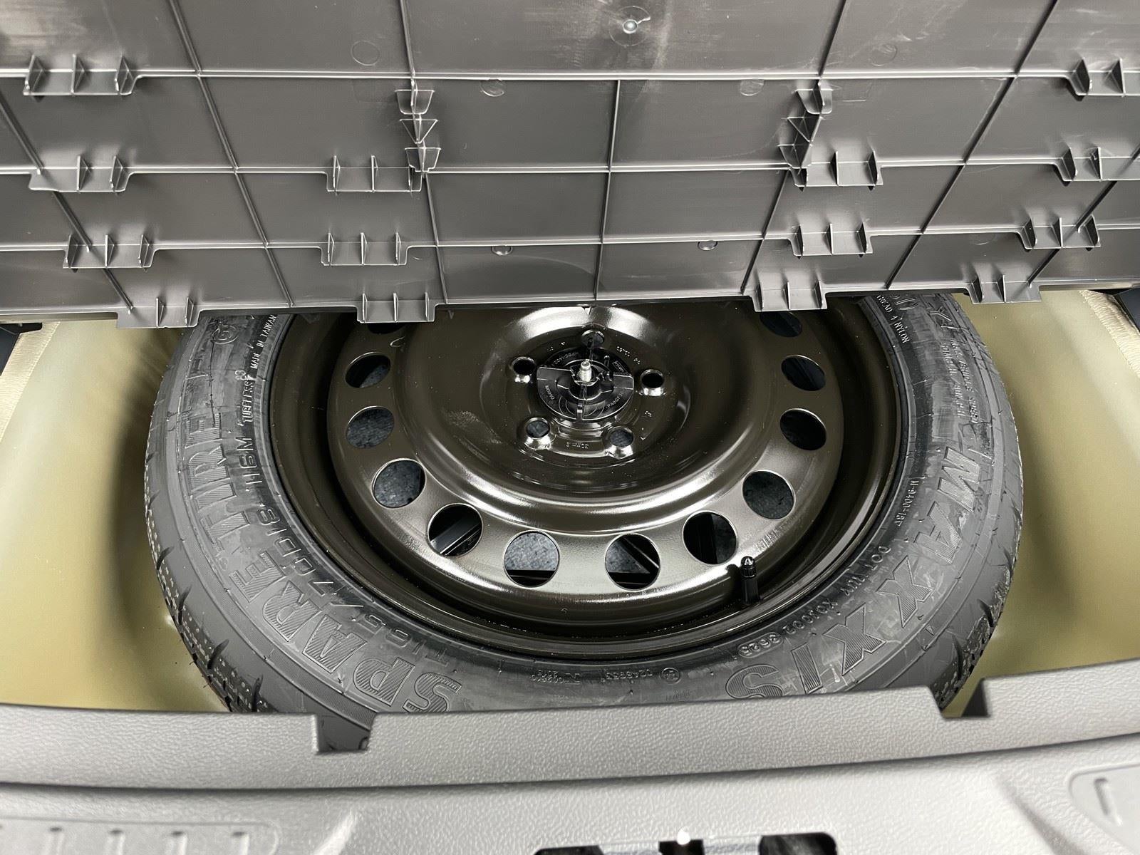 2026 Ford Explorer Active (100A)