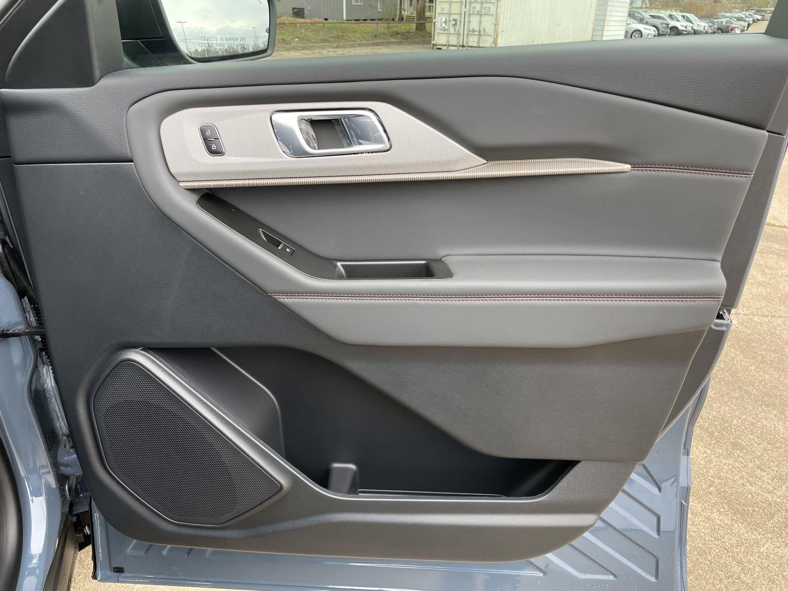 2026 Ford Explorer Active (100A)