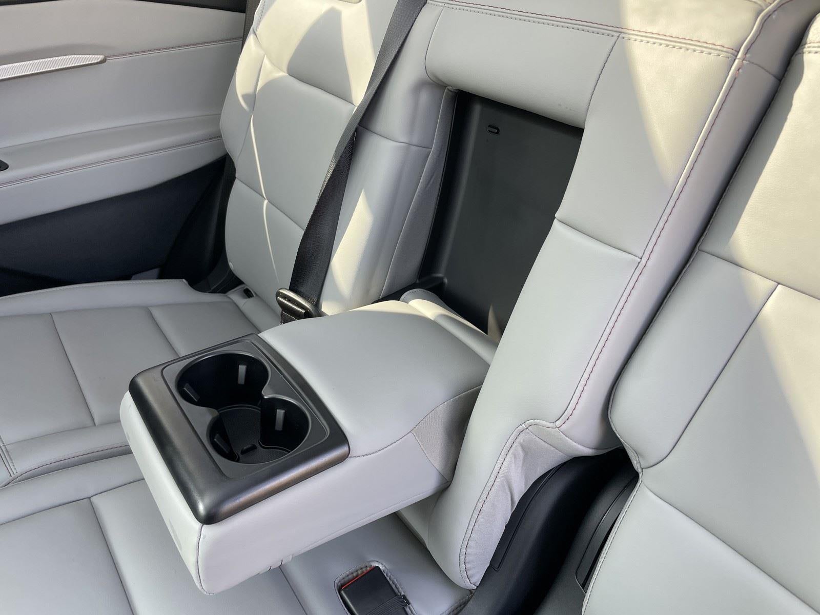 2026 Ford Explorer Active (100A)