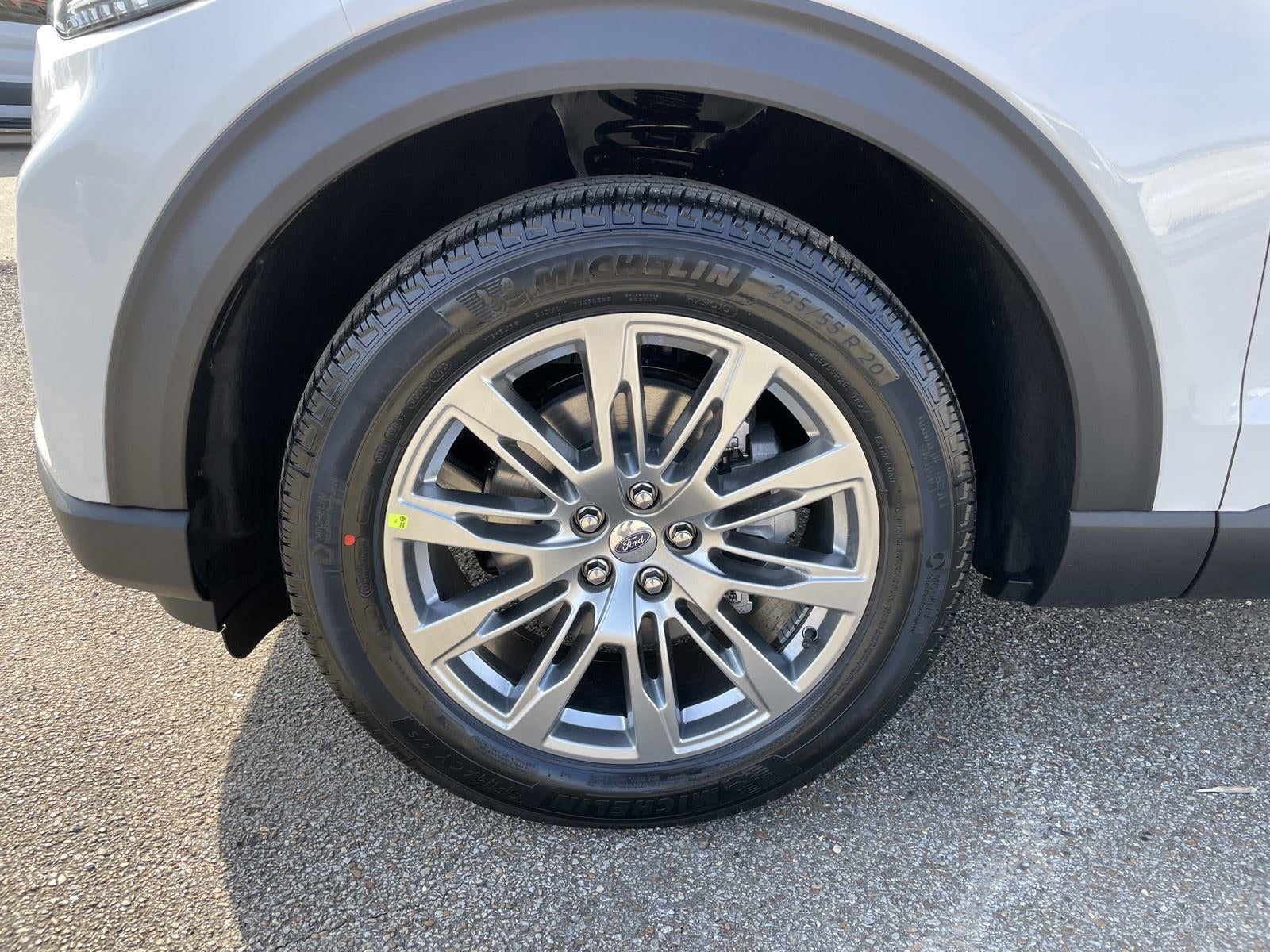 2026 Ford Explorer Active (100A)