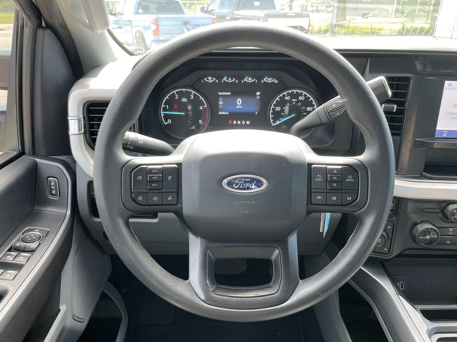 2025 Ford Super Duty F-250 SRW XLT