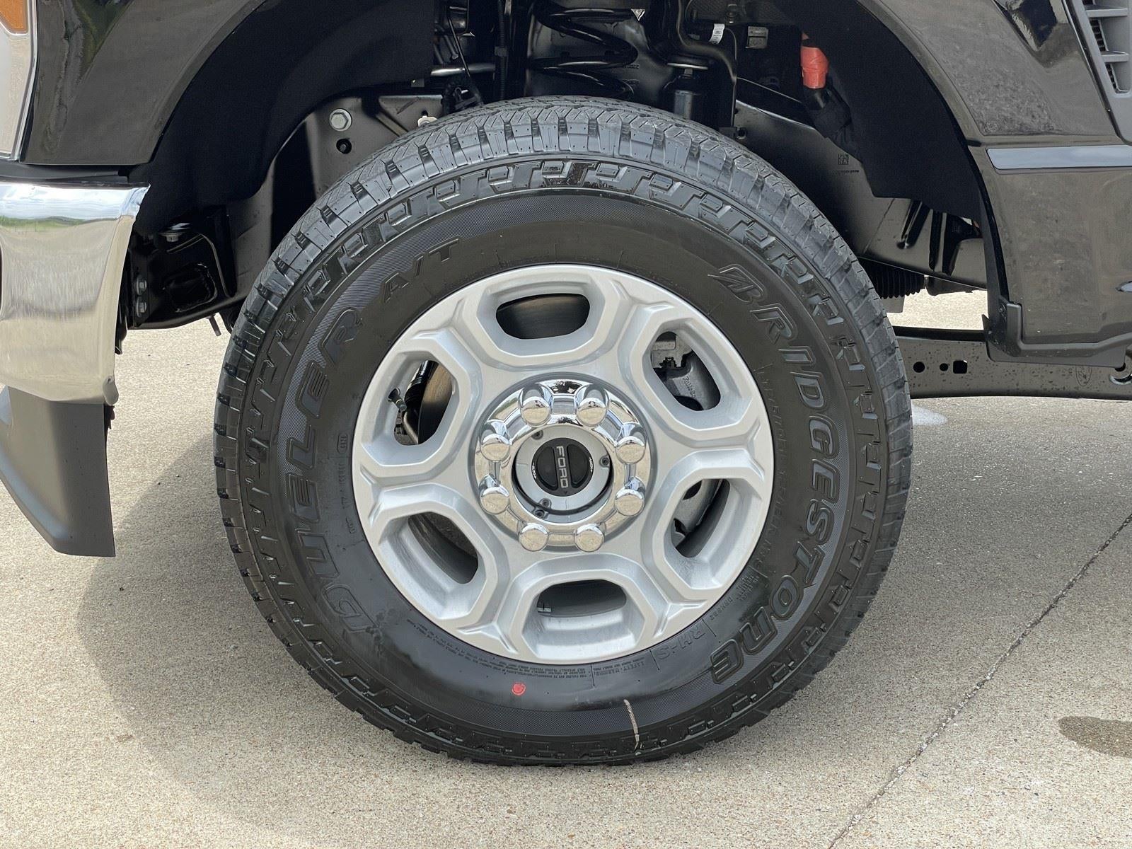 2026 Ford Super Duty F-250 SRW XLT