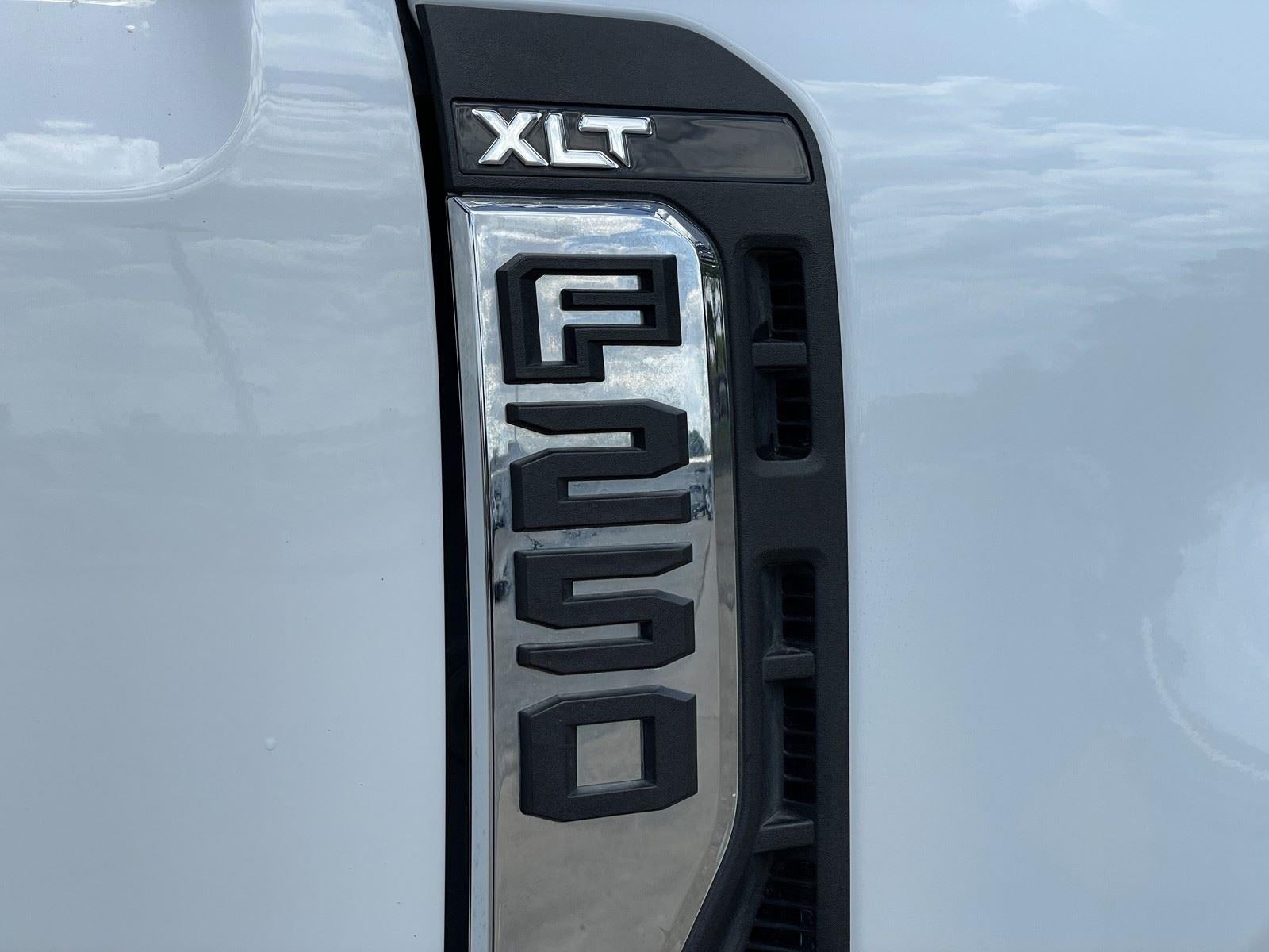 2025 Ford Super Duty F-250 SRW XLT