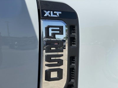 2026 Ford Super Duty F-250 SRW XLT