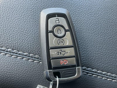 2027 Ford Super Duty F-250 SRW LARIAT
