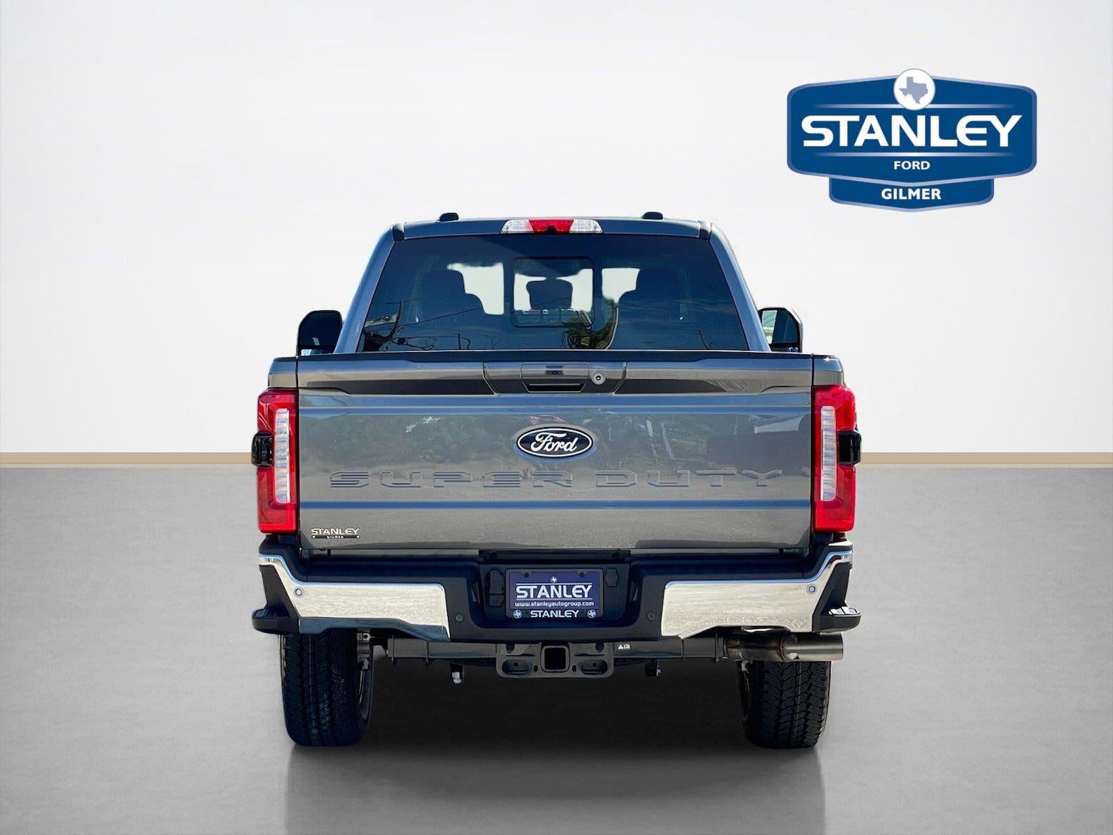 2027 Ford Super Duty F-250 SRW LARIAT