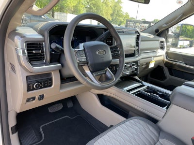 2026 Ford Super Duty F-250 SRW Platinum