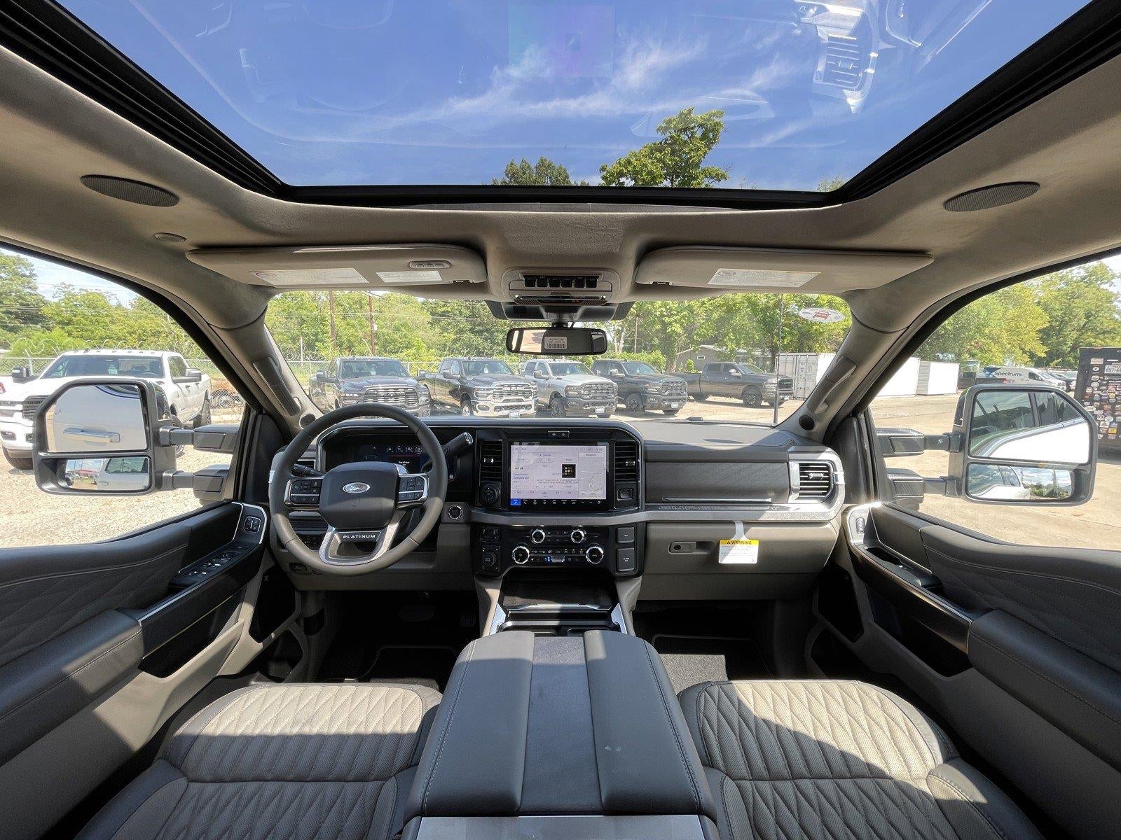 2026 Ford Super Duty F-250 SRW Platinum