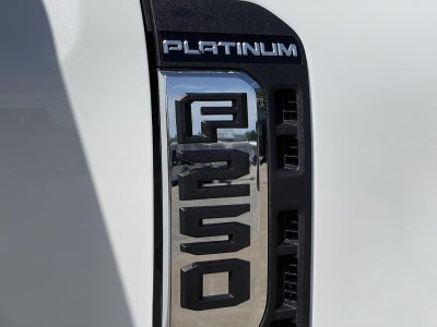 2026 Ford Super Duty F-250 SRW Platinum