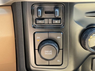 2027 Ford Super Duty F-250 SRW XLT