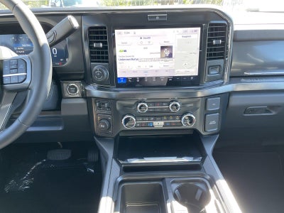 2027 Ford Super Duty F-250 SRW LARIAT