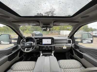 2027 Ford Super Duty F-250 SRW Platinum