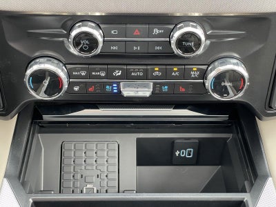 2027 Ford Super Duty F-250 SRW Platinum