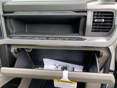 2027 Ford Super Duty F-250 SRW Platinum