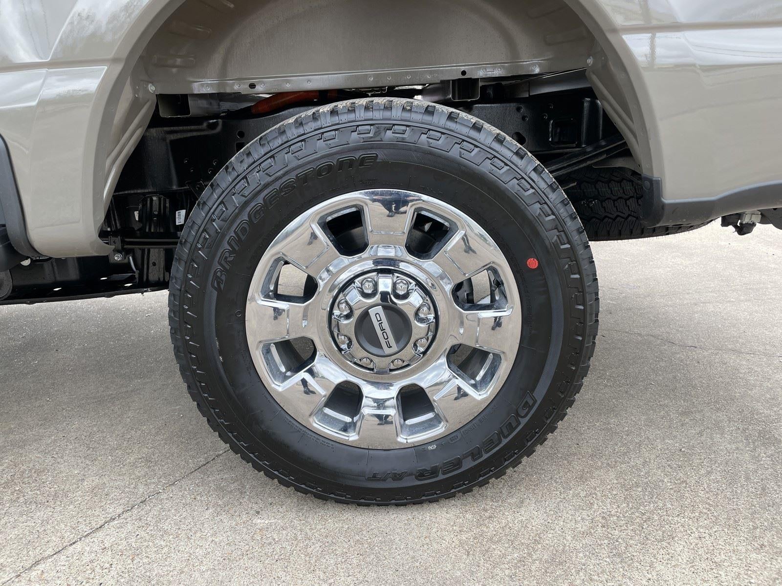 2026 Ford Super Duty F-250 SRW LARIAT