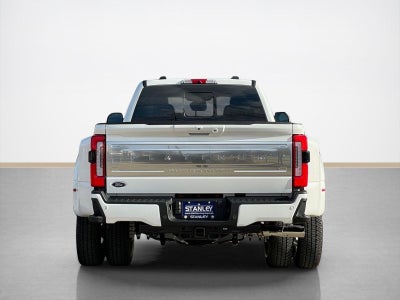 2026 Ford Super Duty F-350 DRW Platinum