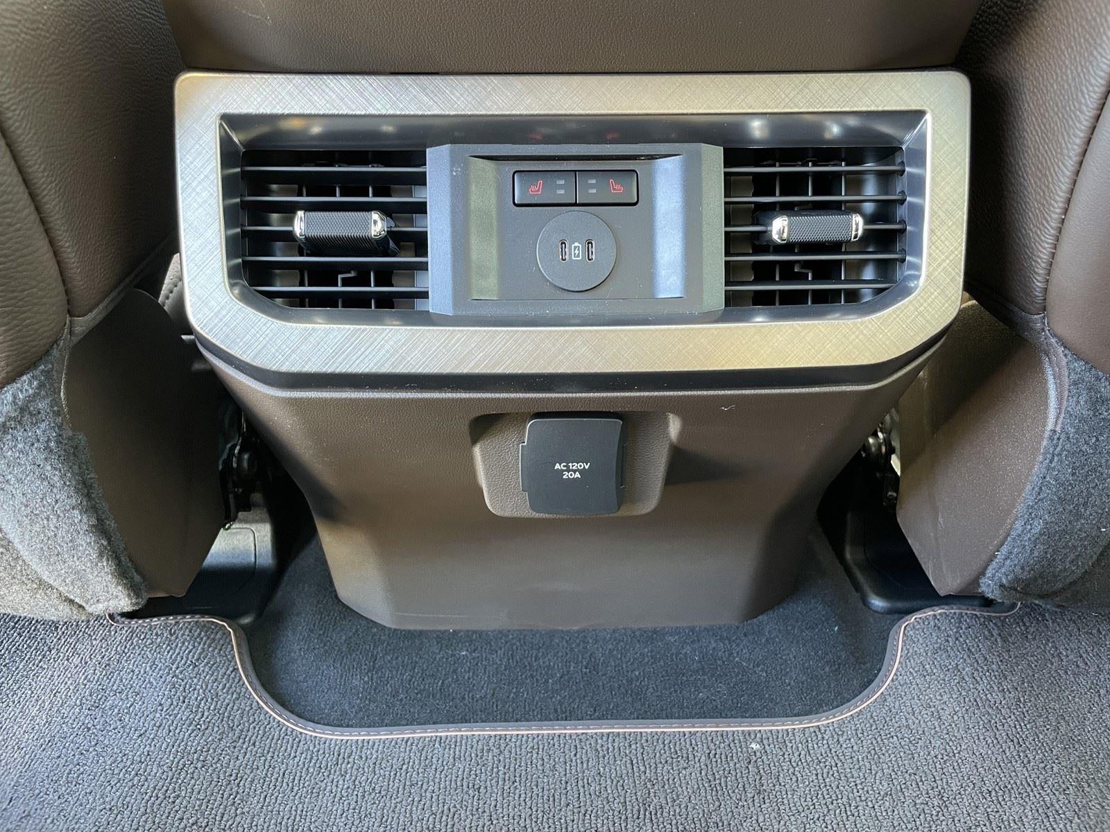 2026 Ford Super Duty F-350 DRW King Ranch