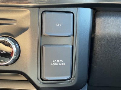 2027 Ford Super Duty F-350 DRW LARIAT