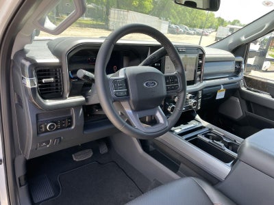 2026 Ford Super Duty F-350 DRW LARIAT
