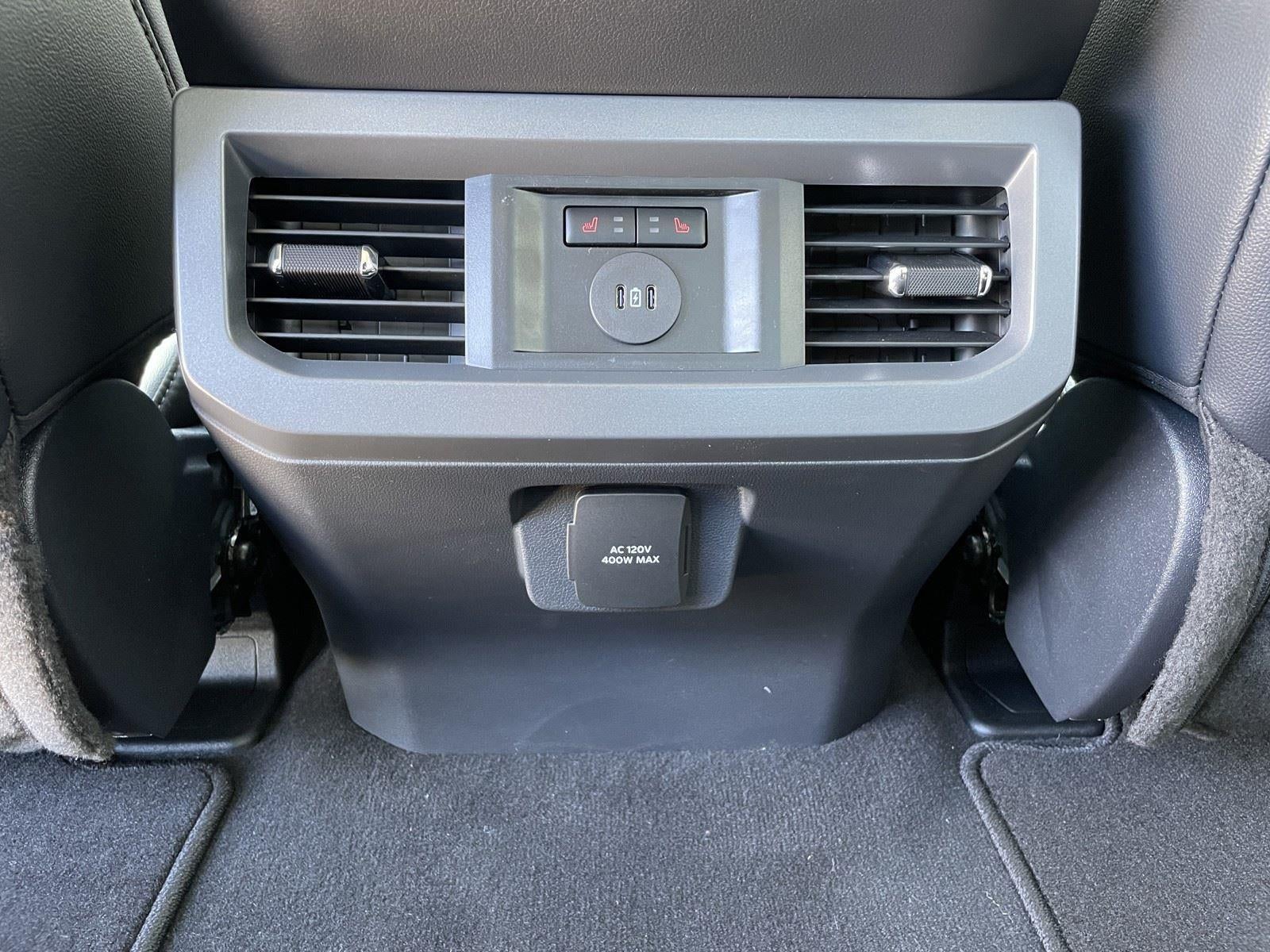 2026 Ford Super Duty F-350 DRW LARIAT