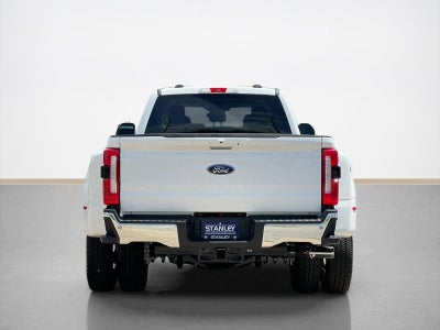 2026 Ford Super Duty F-350 DRW LARIAT
