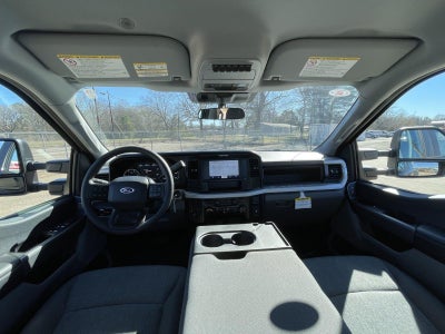 2026 Ford Super Duty F-350 DRW XL