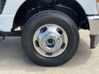 2024 Ford Super Duty F-350 DRW XLT