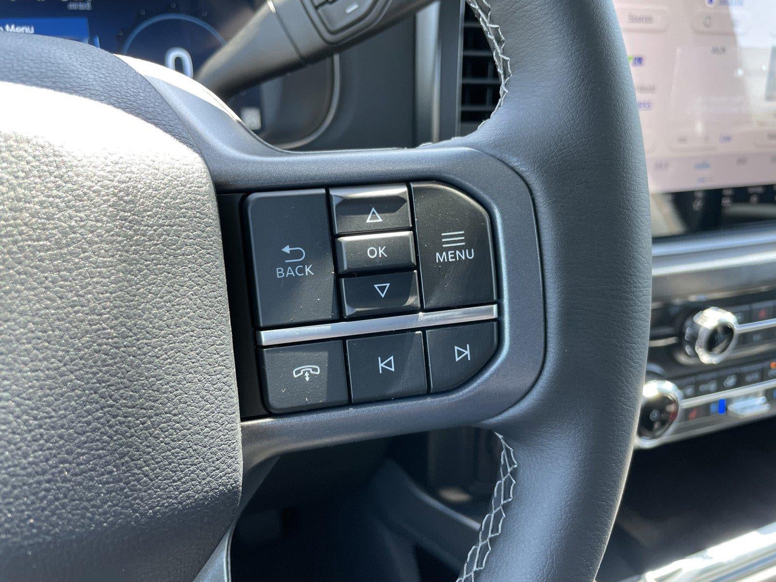 2026 Ford Super Duty F-350 Drw LARIAT