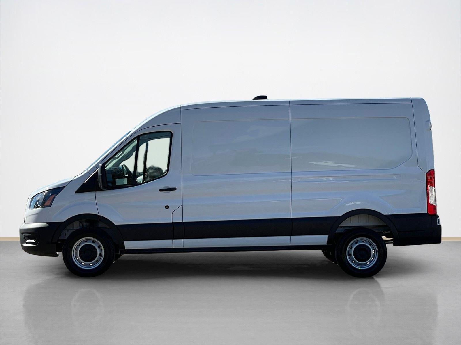 2026 Ford Transit Cargo Van T-250 148 MED RF 9150 GV