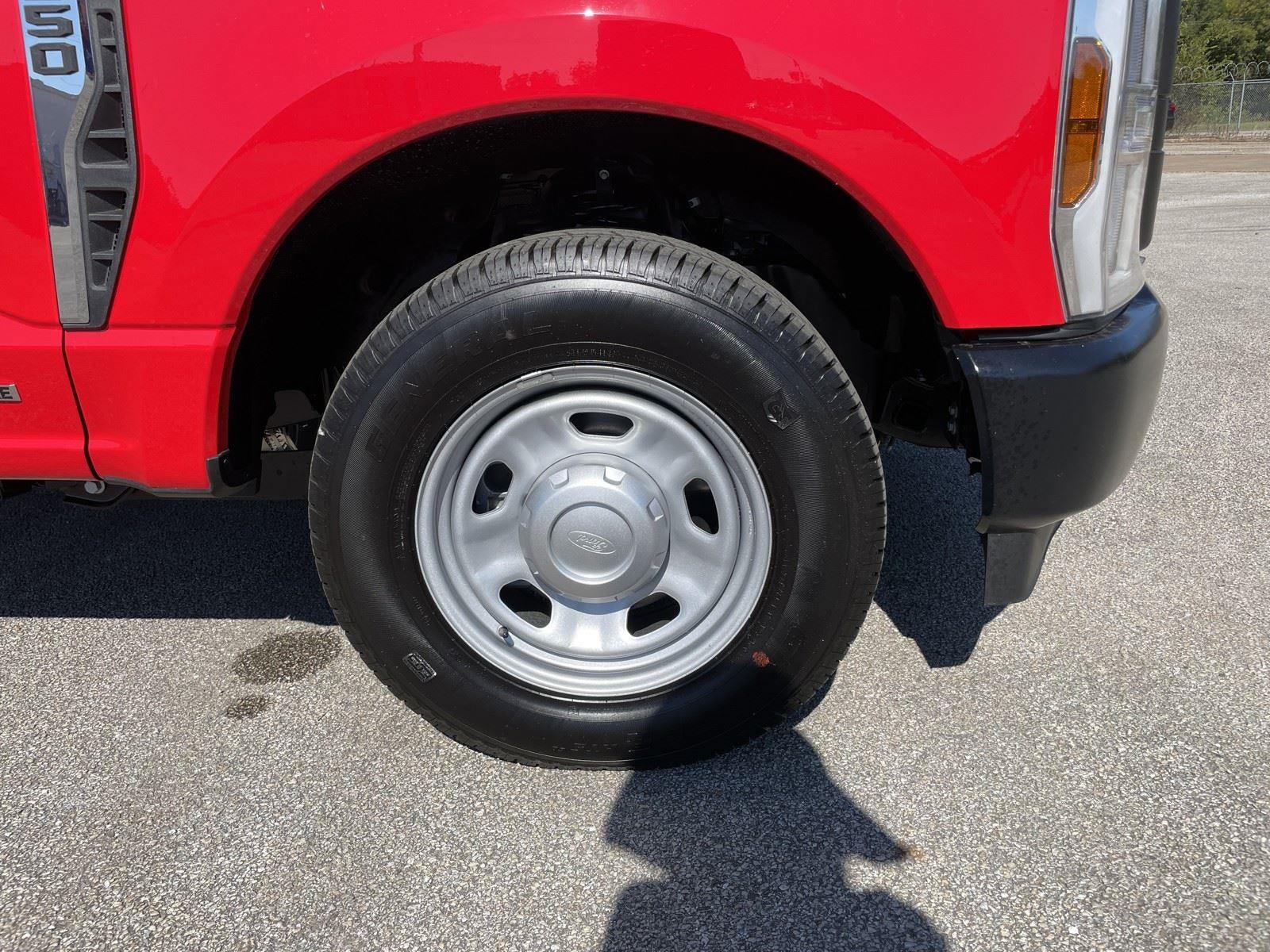 2026 Ford Super Duty F-350 SRW XL