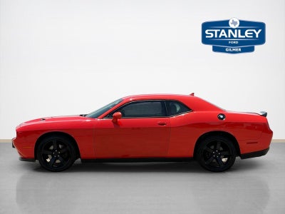 2017 Dodge Challenger SXT Plus
