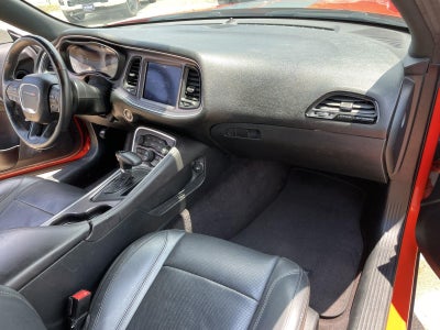 2017 Dodge Challenger SXT Plus