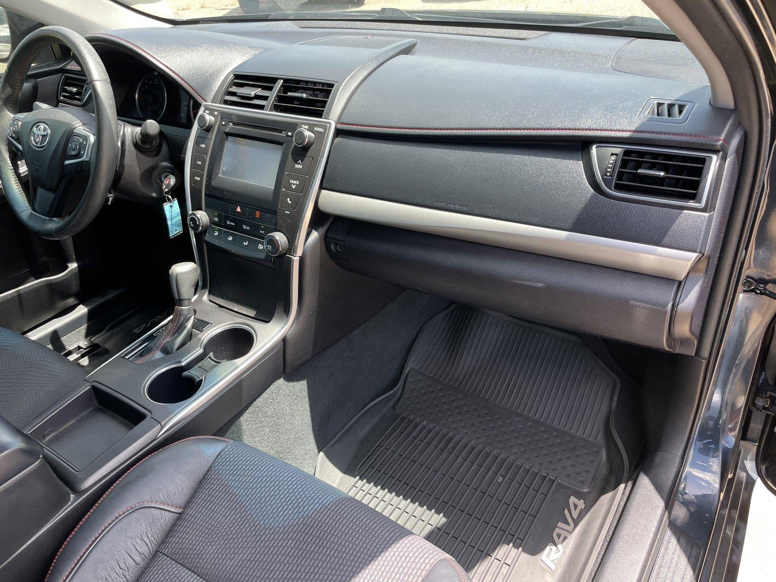 2017 Toyota Camry XSE