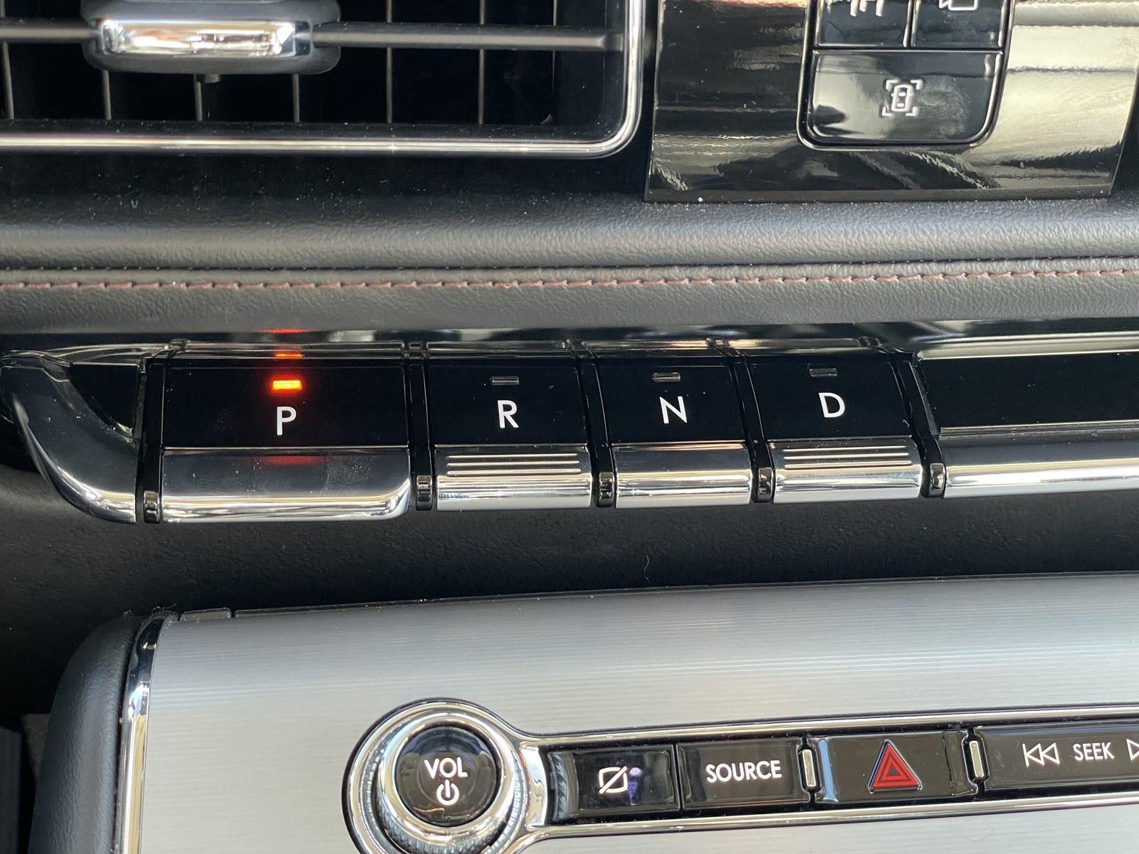 2023 Lincoln Aviator Standard