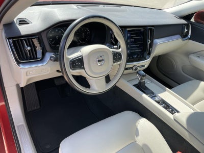 2020 Volvo S60 Momentum