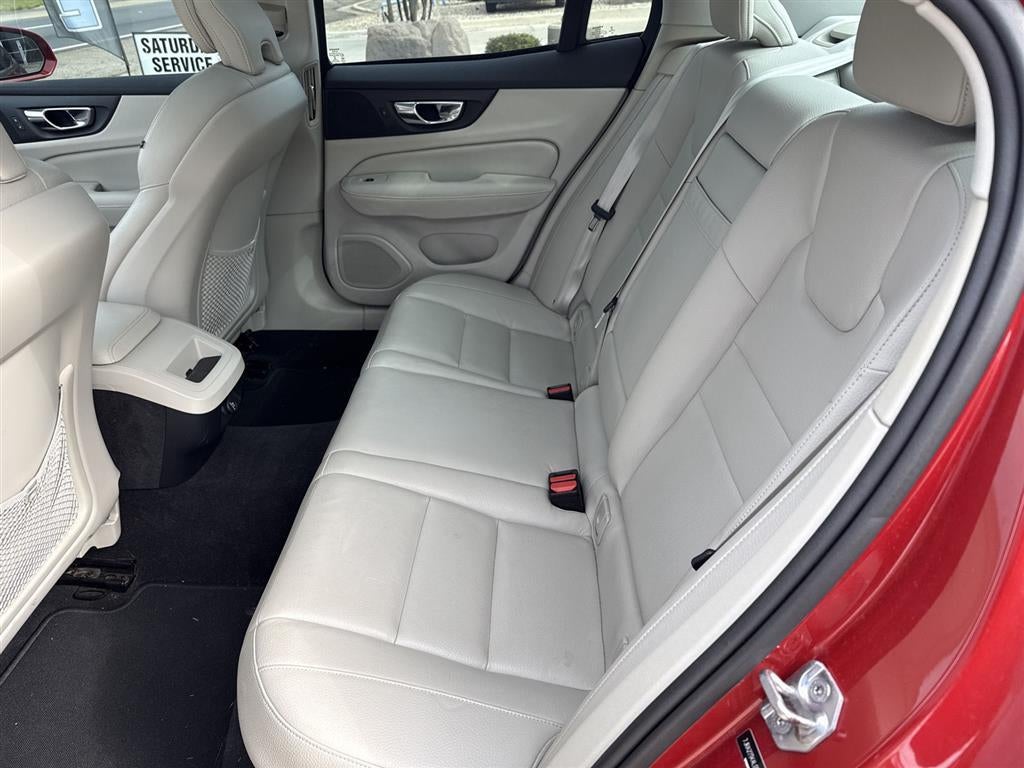 2020 Volvo S60 Momentum