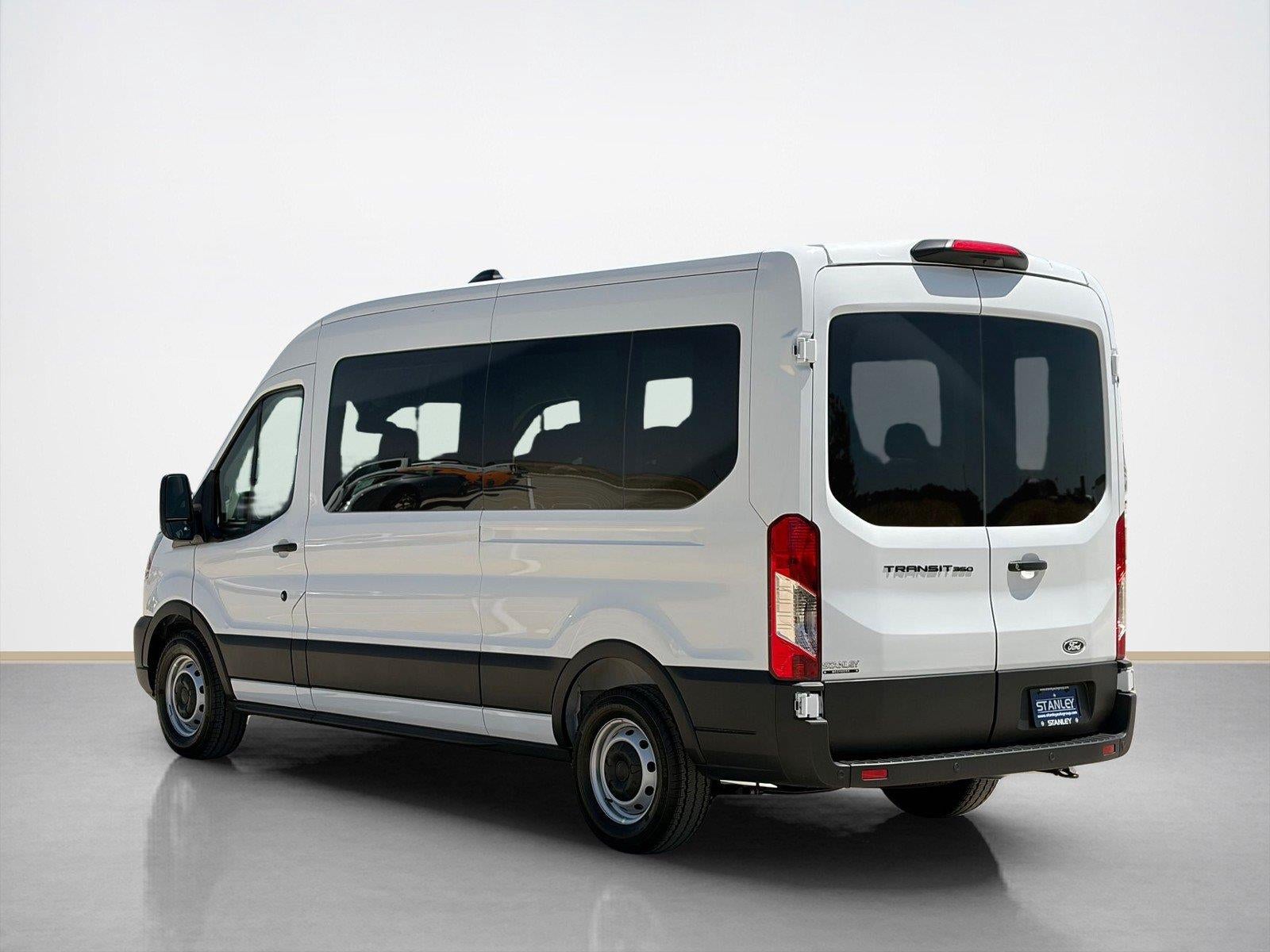 2026 Ford Transit Passenger Wagon XL