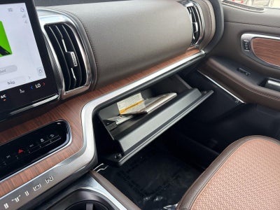 2027 Ford Expedition King Ranch