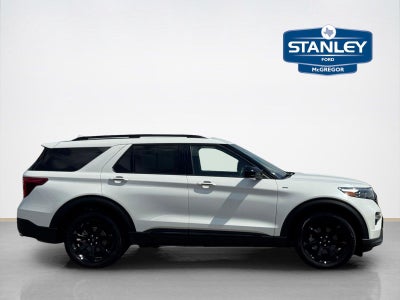 2024 Ford Explorer ST-Line